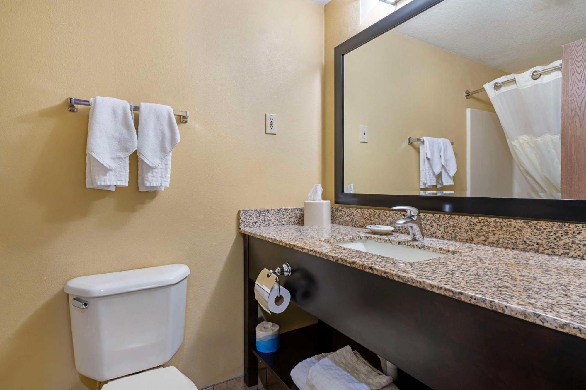 Best Western PLUS Cascade Inn&Suites Troutdale Exterior foto